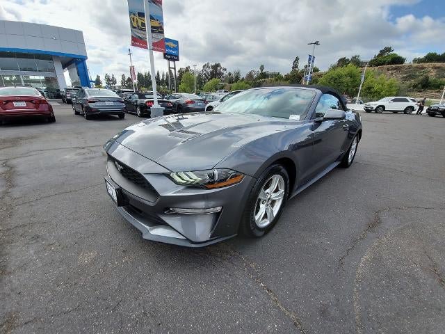 Used 2023 Ford Mustang Convertible RWD image 4