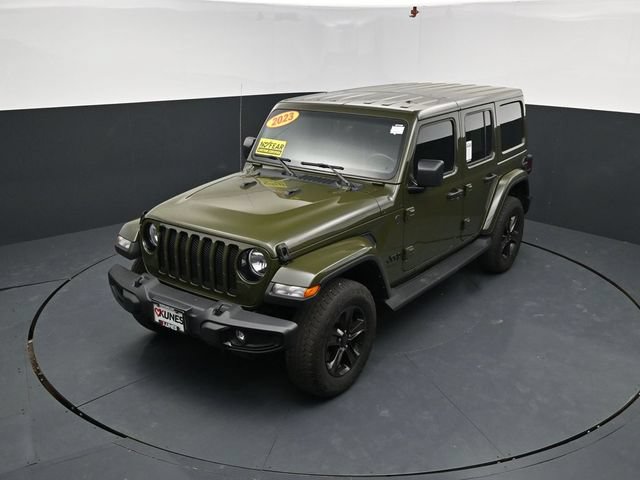 Used 2023 Jeep Wrangler Unlimited Sahara AWD/4WD image 40