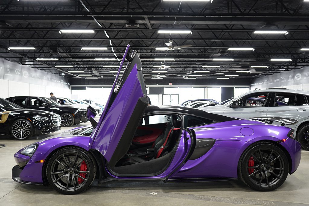 Used 2017 McLaren 570S Coupe RWD image 42