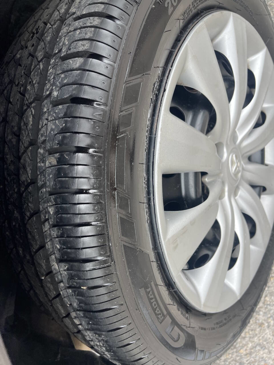 Used 2013 Toyota Corolla LE Special Edition image 20