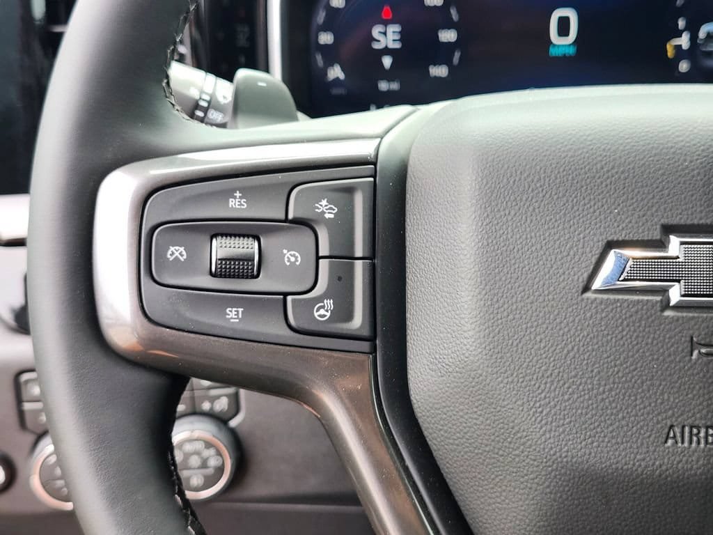 New 2026 Chevrolet Silverado 1500 ZR2 w/ Dark Appearance Package AWD/4WD image 39