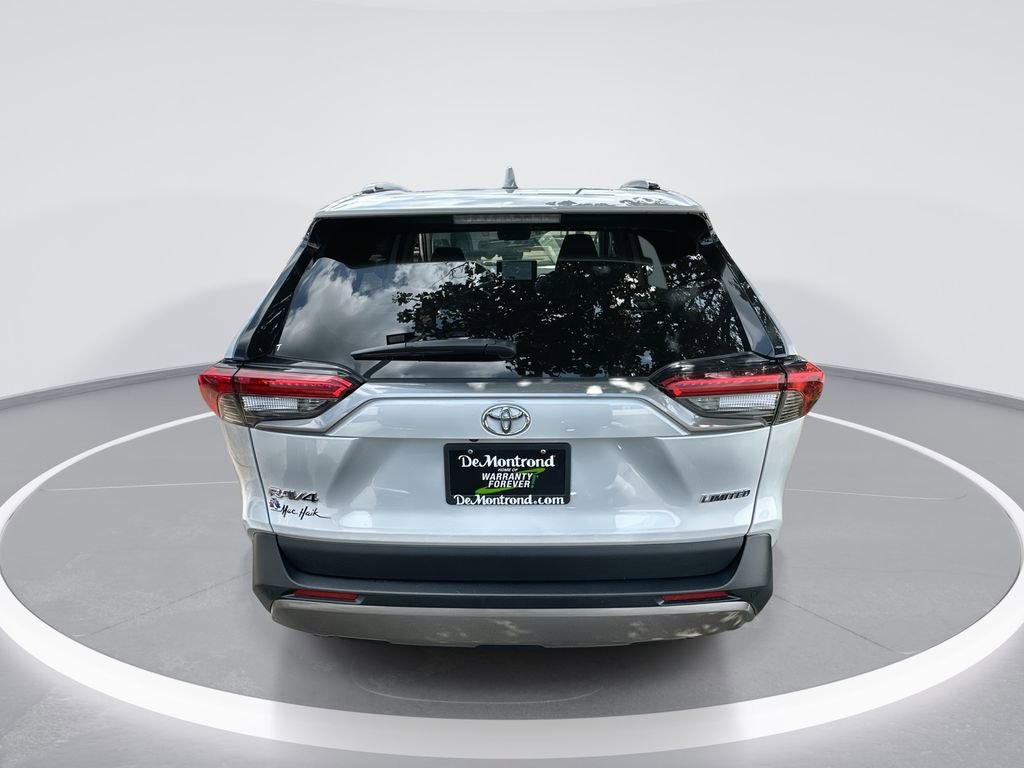 Used 2025 Toyota RAV4 Limited FWD image 7