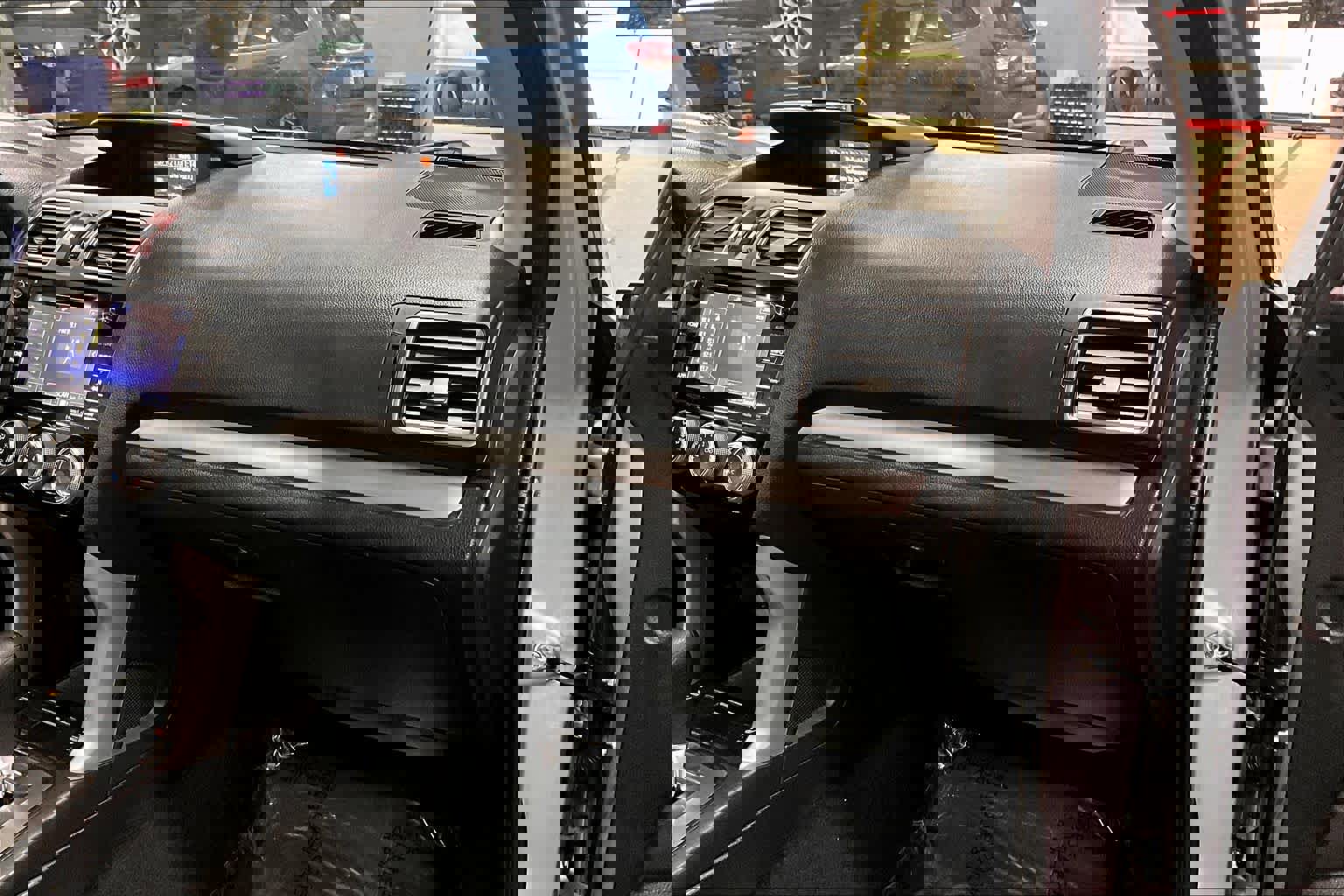 Used 2016 Subaru Forester 2.5i Premium w/ All-Weather Package image 19