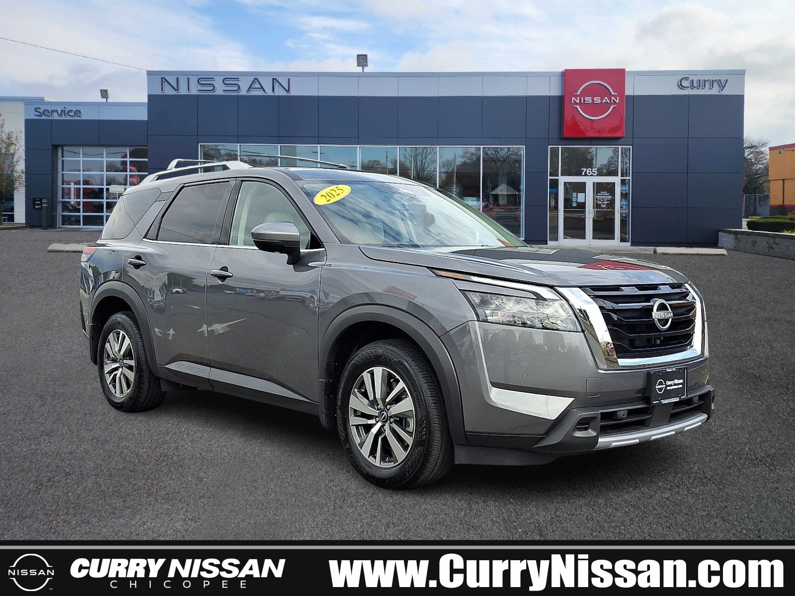 Certified 2025 Nissan Pathfinder SL AWD/4WD image 1