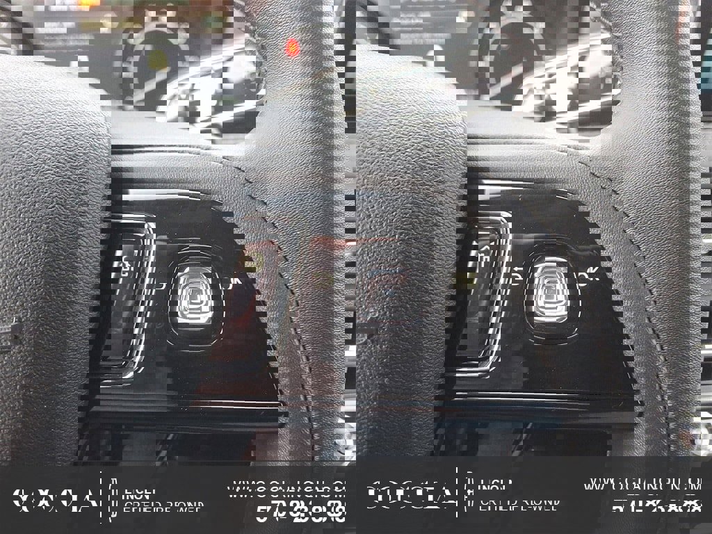 Certified 2022 Lincoln Corsair AWD w/ Equipment Group 101A image 23