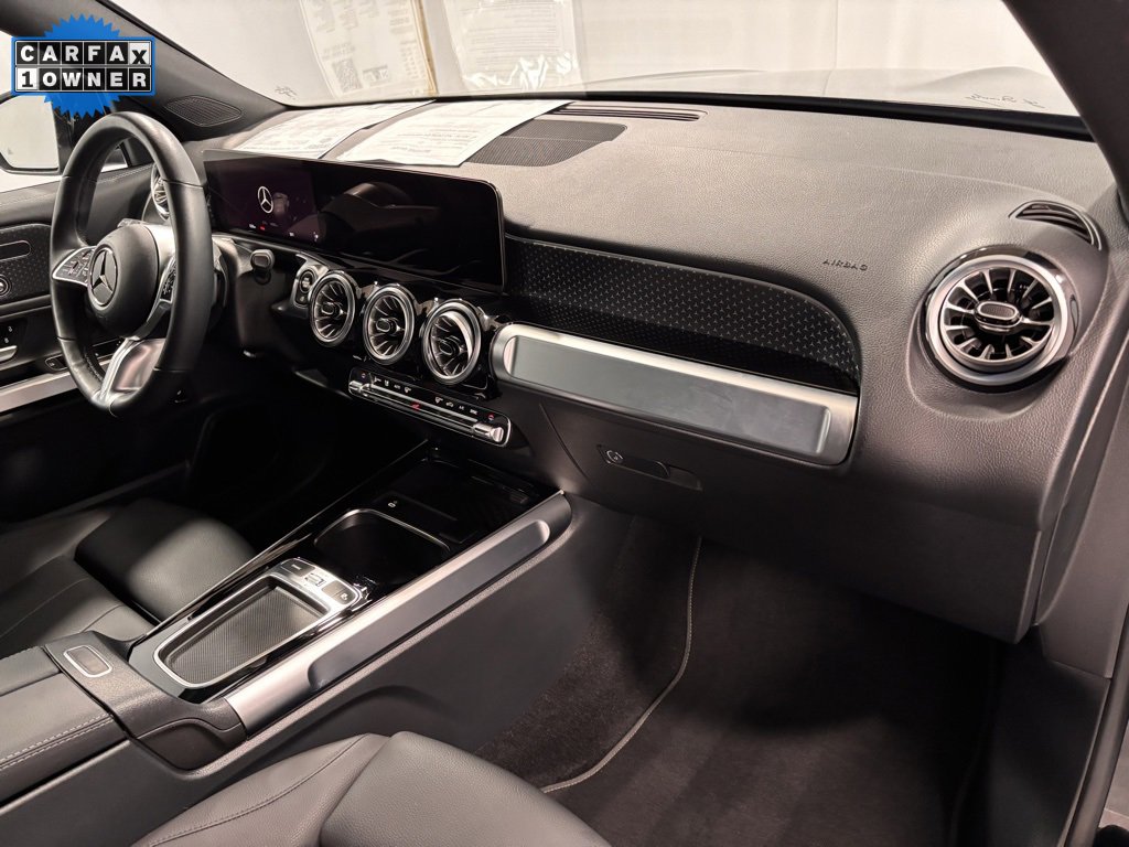 Certified 2025 Mercedes-Benz GLB 250 4MATIC image 17