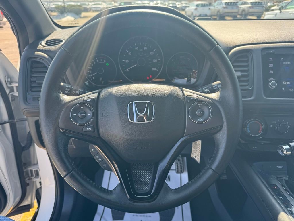 Used 2020 Honda HR-V Sport image 21