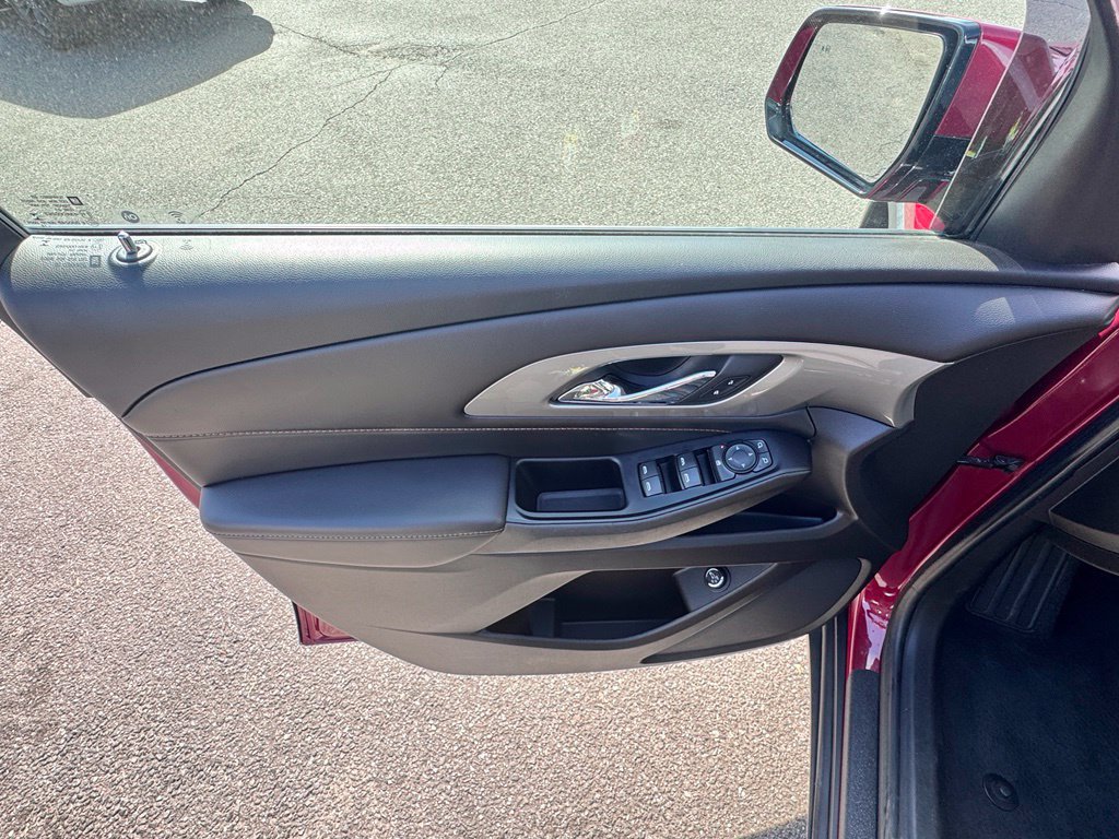 Used 2019 Chevrolet Traverse LT AWD/4WD image 10
