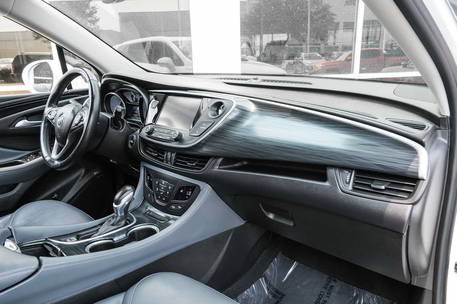 Used 2020 Buick Envision Essence FWD image 25