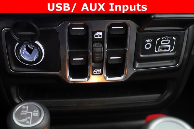 Used 2025 Jeep Wrangler Unlimited Sahara image 22