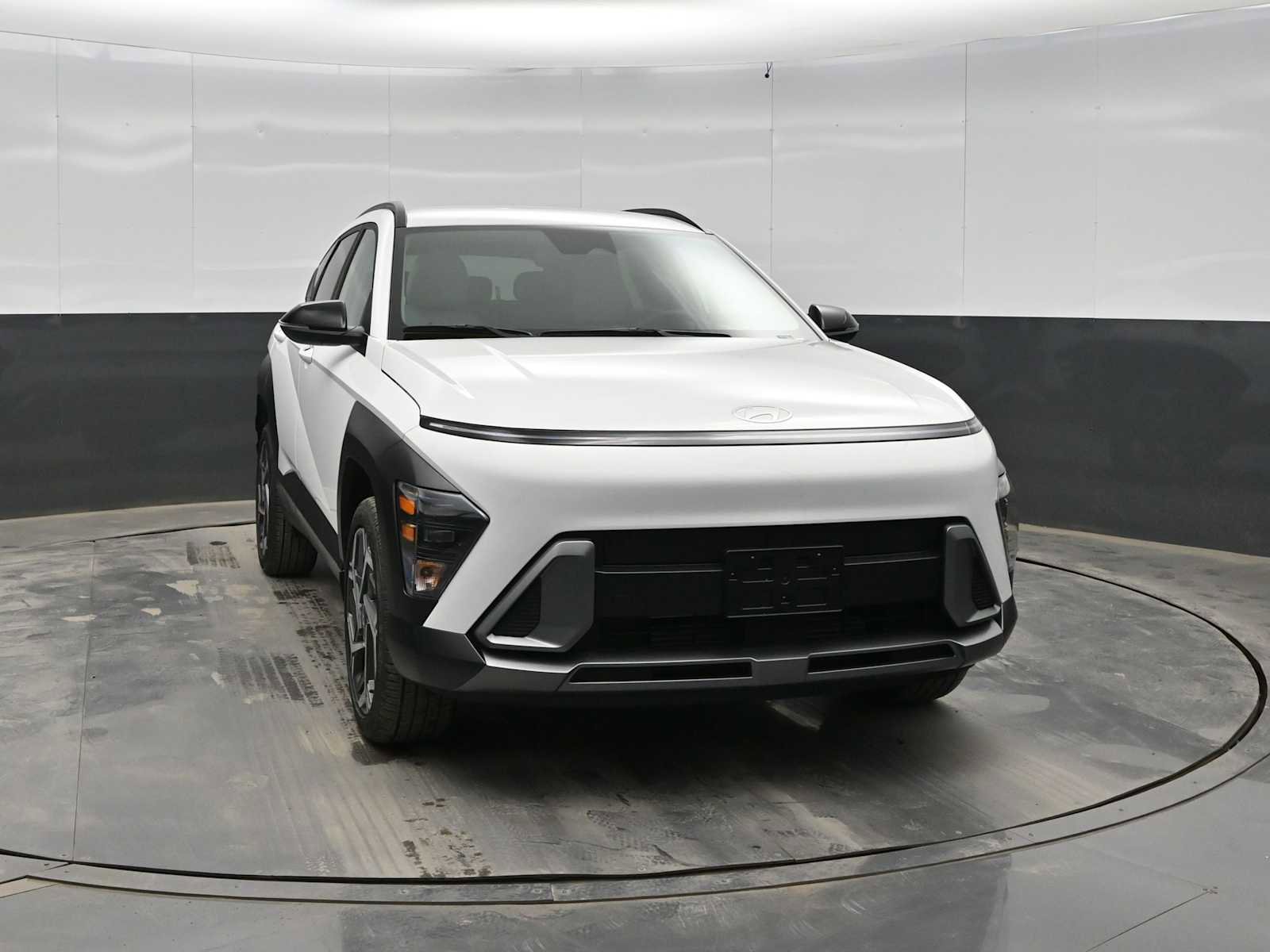 New 2026 Hyundai Kona SEL Premium image 2