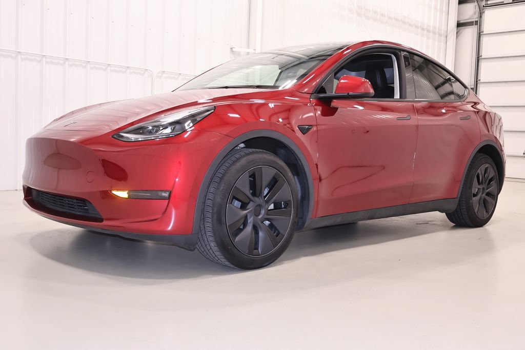 Used 2025 Tesla Model Y Long Range AWD/4WD image 5