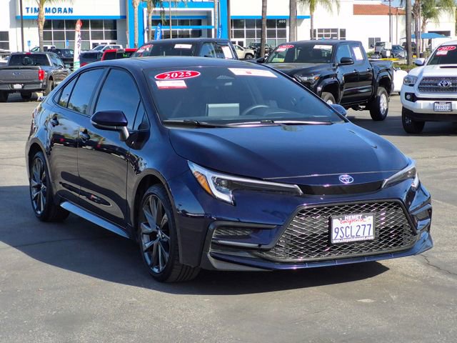 Used 2025 Toyota Corolla XSE image 3