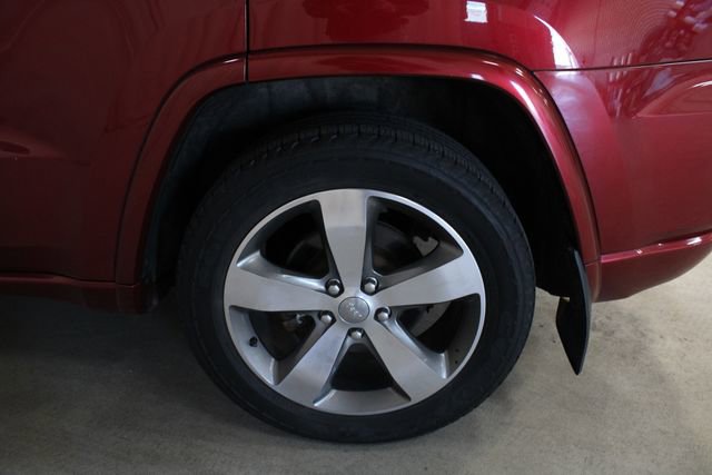 Used 2015 Jeep Grand Cherokee Overland AWD/4WD image 28