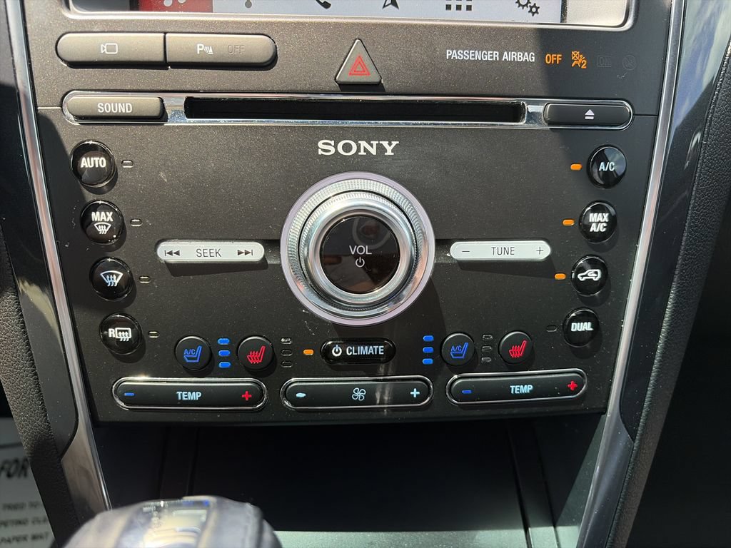 Used 2018 Ford Explorer Limited FWD image 25