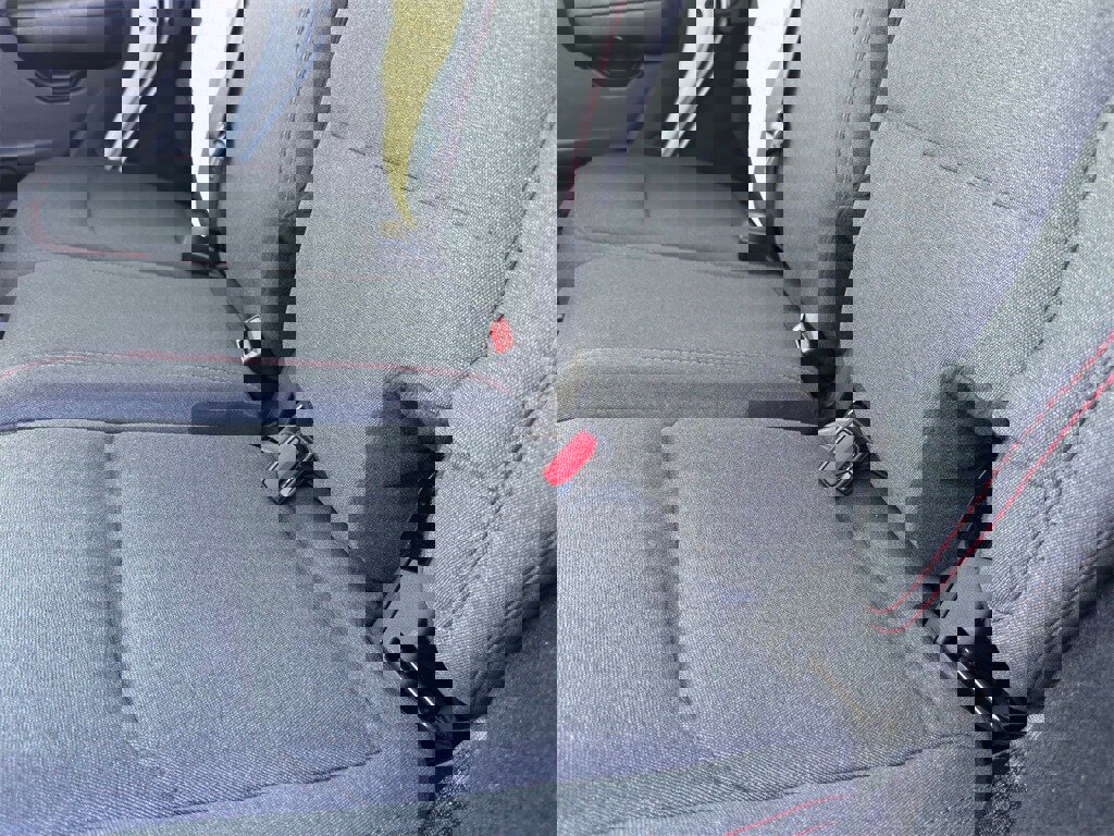 Used 2024 Jeep Wrangler Unlimited Rubicon image 35