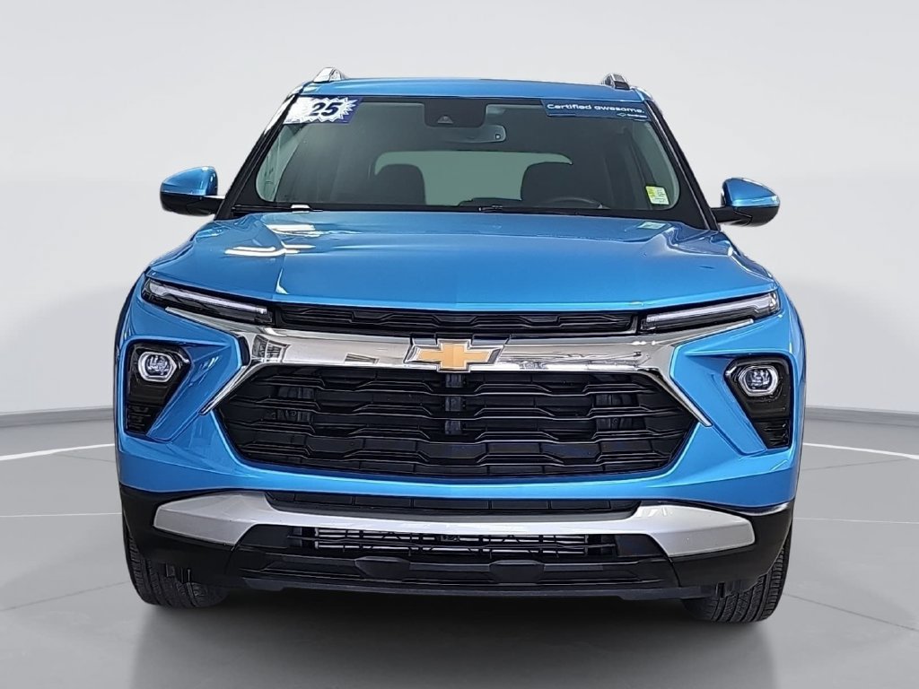Used 2025 Chevrolet TrailBlazer LT w/ Convenience Package AWD/4WD image 10