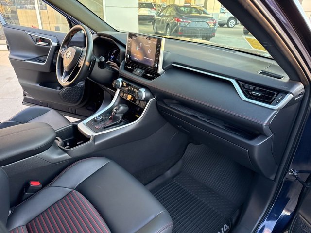 Used 2022 Toyota RAV4 XSE image 39