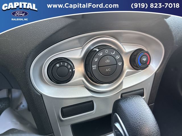 Used 2019 Ford Fiesta SE image 28