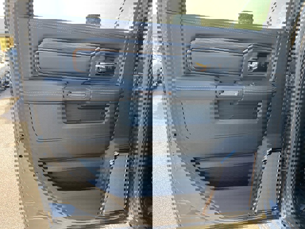 New 2026 RAM 2500 Rebel w/ Rebel Level 2 Equipment Group image 17