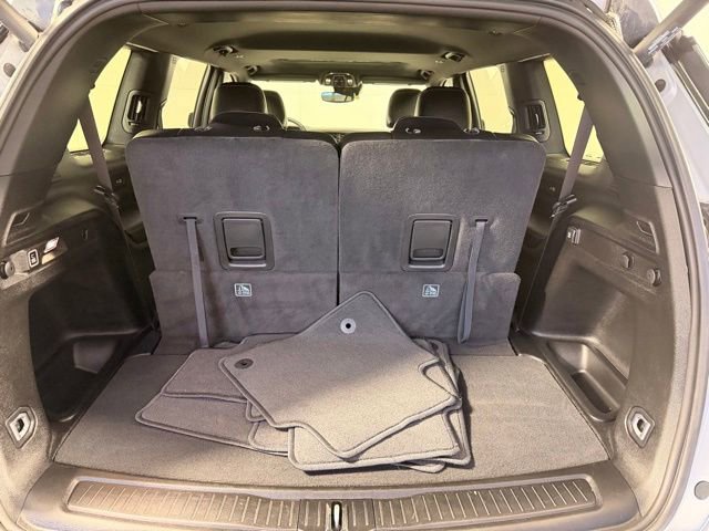 Used 2023 Jeep Grand Cherokee L Laredo AWD/4WD image 9