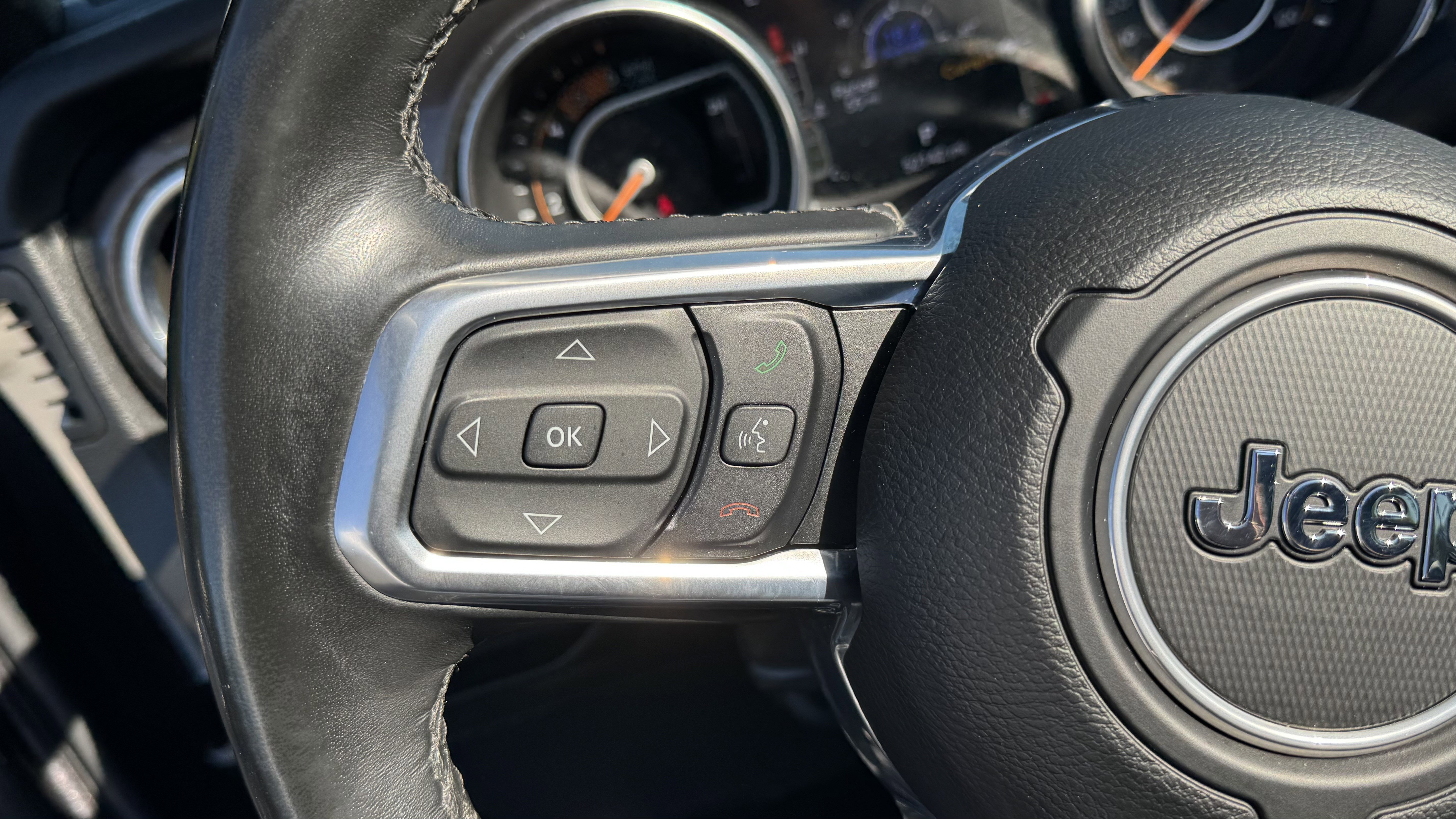 Used 2022 Jeep Wrangler Unlimited Sahara image 22