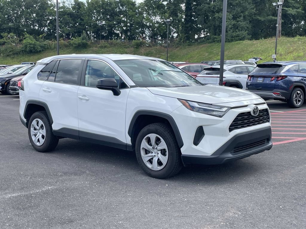 Used 2024 Toyota RAV4 LE AWD/4WD image 1
