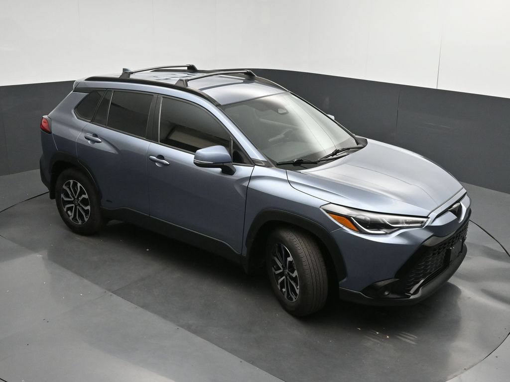 Used 2023 Toyota Corolla Cross AWD Hybrid image 32