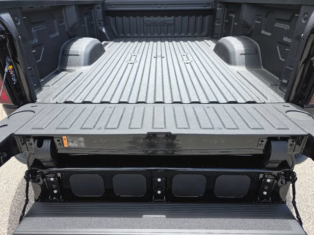 New 2026 GMC Sierra 3500 Denali w/ Denali Reserve Package AWD/4WD image 23