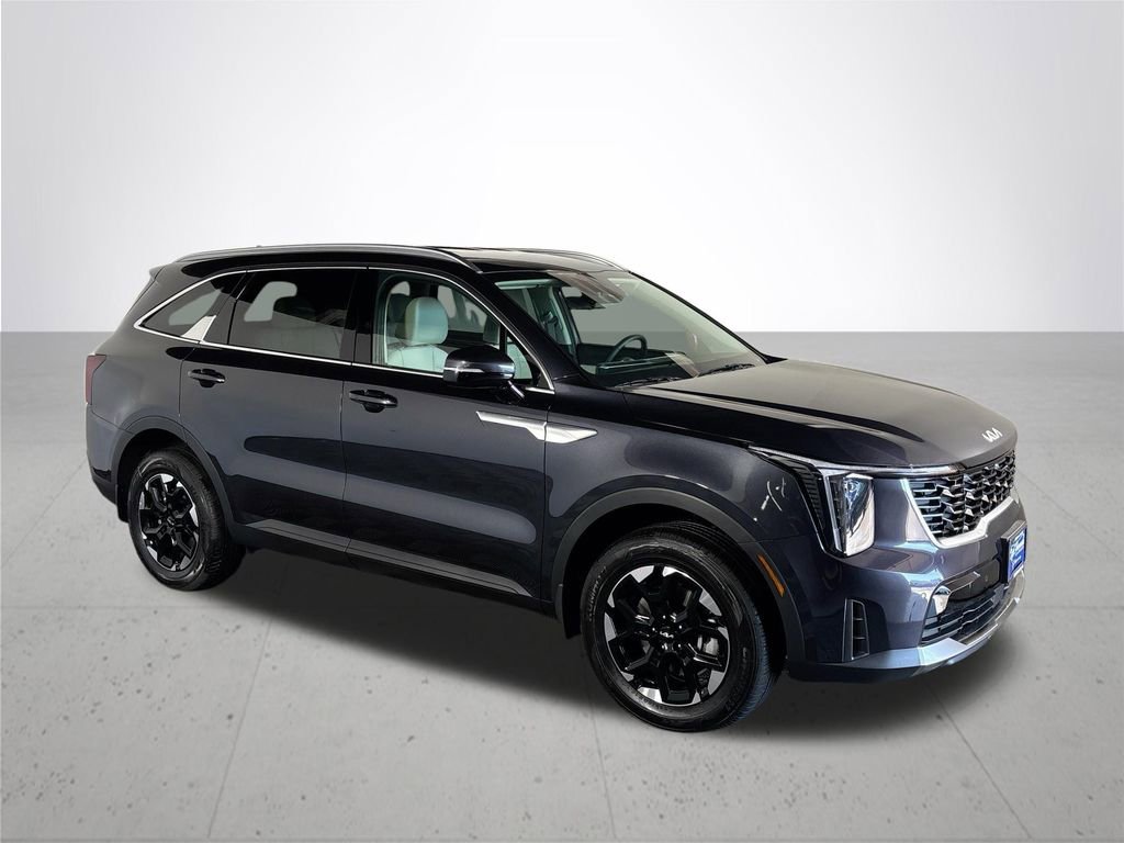 New 2025 Kia Sorento S image 5
