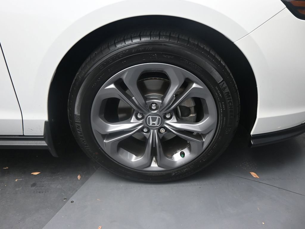 Used 2023 Honda Accord EX image 20