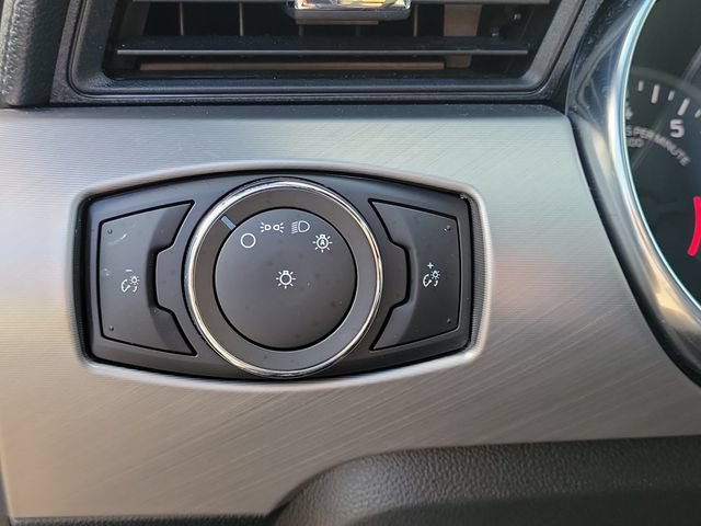 Used 2022 Ford Mustang Premium RWD image 13
