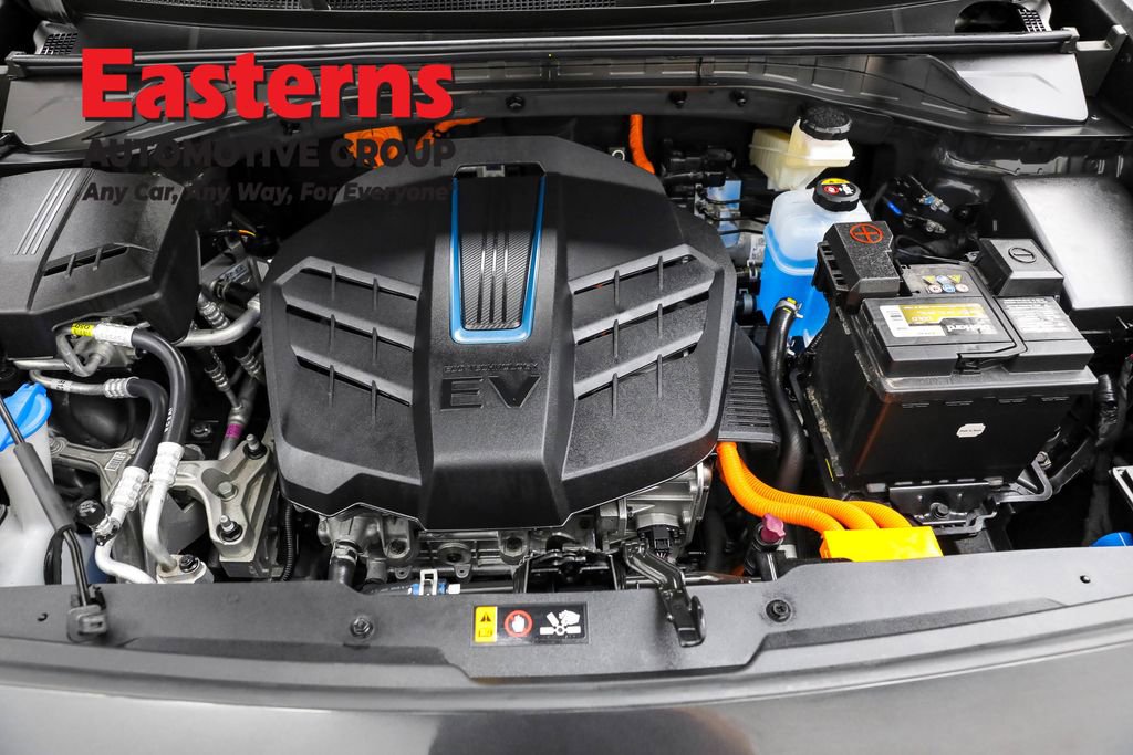 Used 2022 Kia Niro EX w/ Cold Weather Package image 7