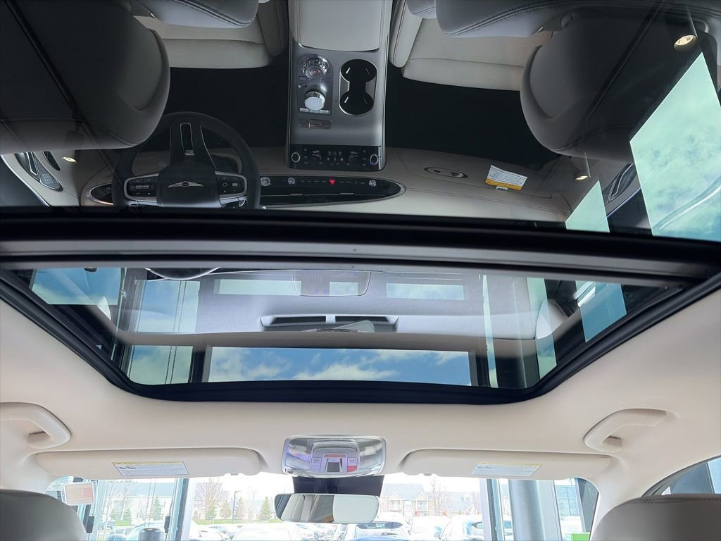 New 2026 Genesis GV70 2.5T Select image 22