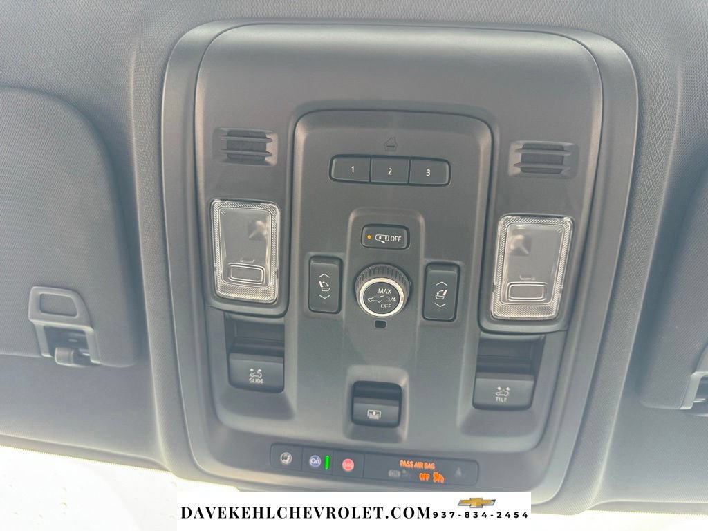 Used 2024 Chevrolet Tahoe LT w/ LT Signature Package AWD/4WD image 28