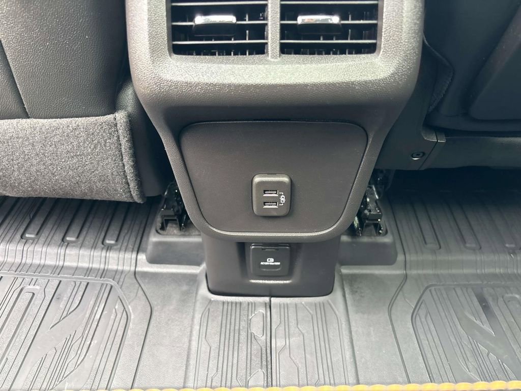 Certified 2024 GMC Terrain AT4 w/ Tech Package image 12