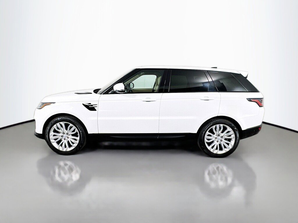 Used 2020 Land Rover Range Rover Sport HSE image 2