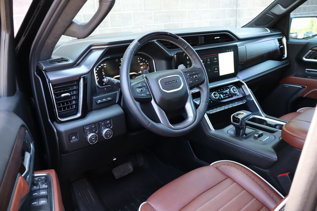 Used 2026 GMC Sierra 1500 Denali Ultimate AWD/4WD image 17