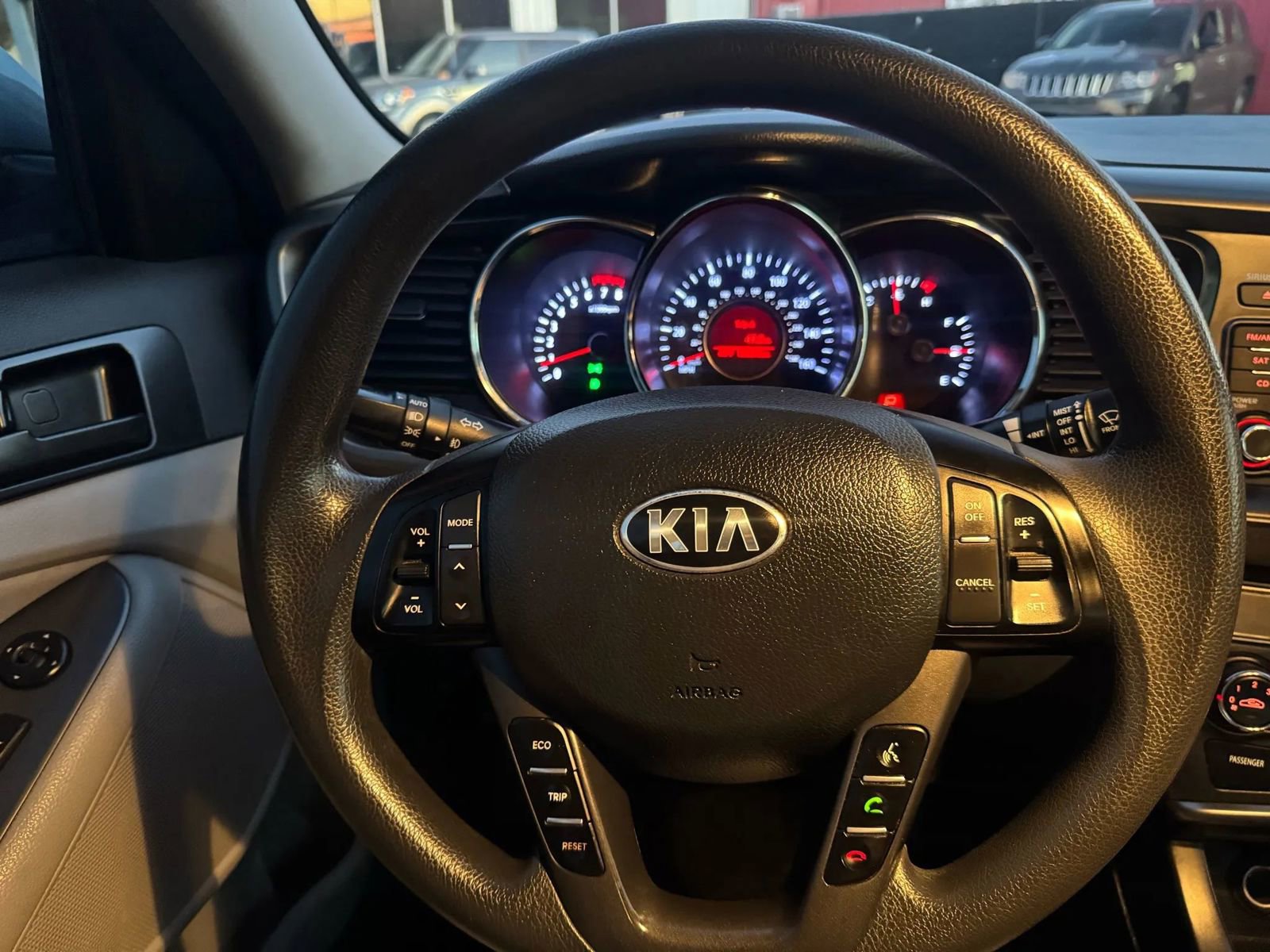Used 2013 Kia Optima LX FWD image 24