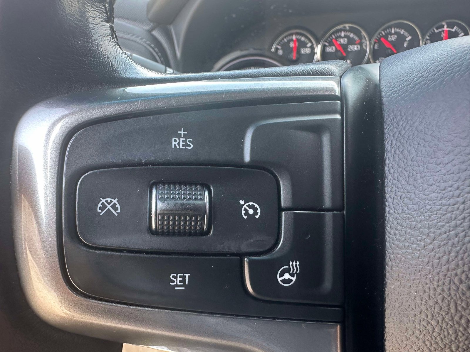 Used 2021 Chevrolet Silverado 1500 LT Trail Boss w/ Bed Protection Package image 16