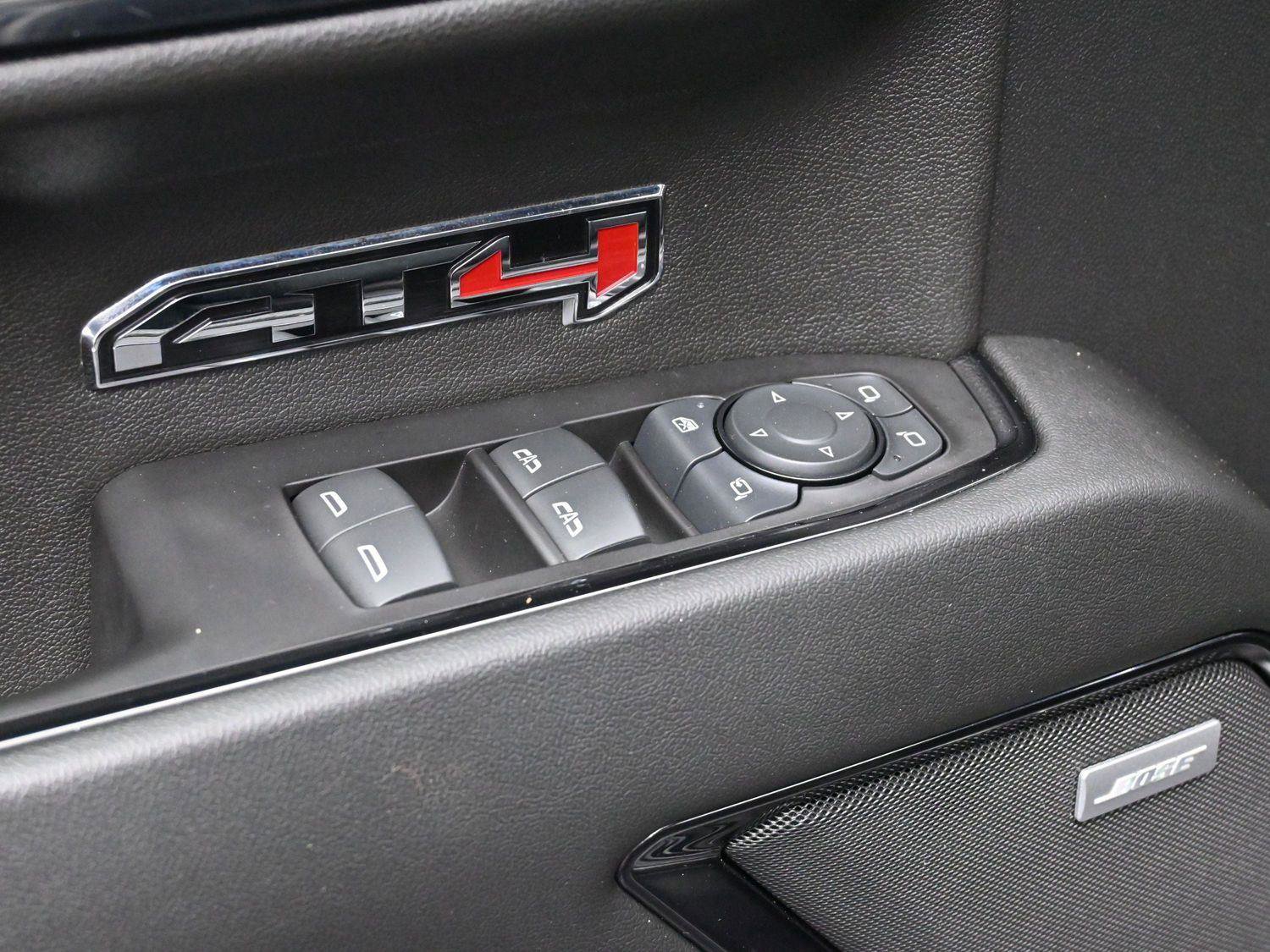 Used 2024 GMC Sierra 1500 AT4 w/ Technology Package image 11