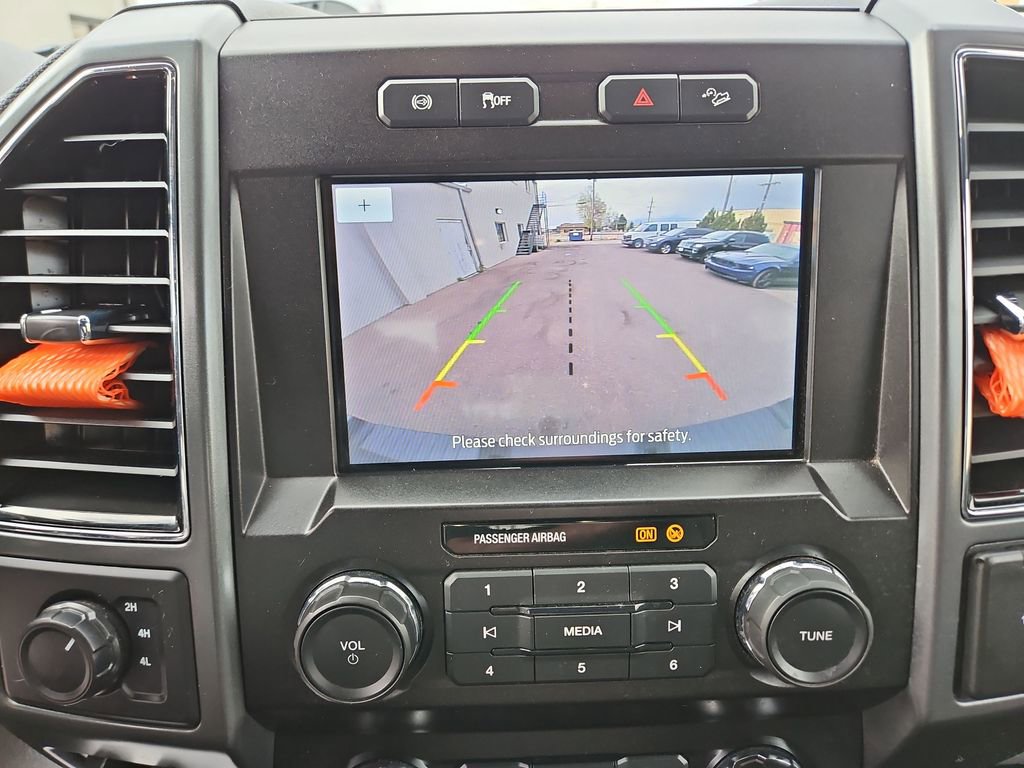 Used 2022 Ford F450 XLT w/ FX4 Off-Road Package image 21