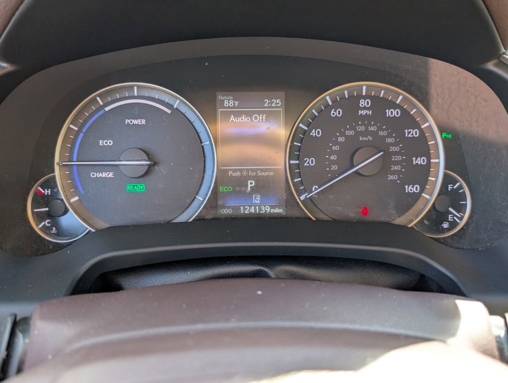 Used 2017 Lexus RX 450h AWD image 30