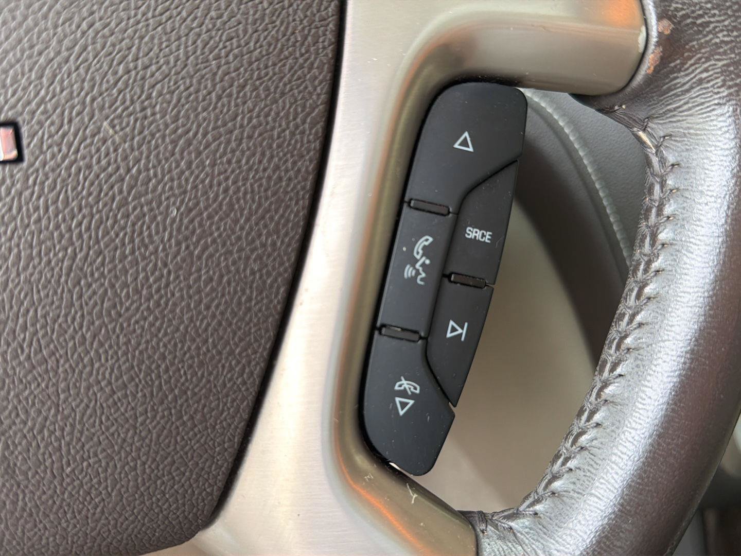 Used 2014 GMC Acadia Denali FWD image 21