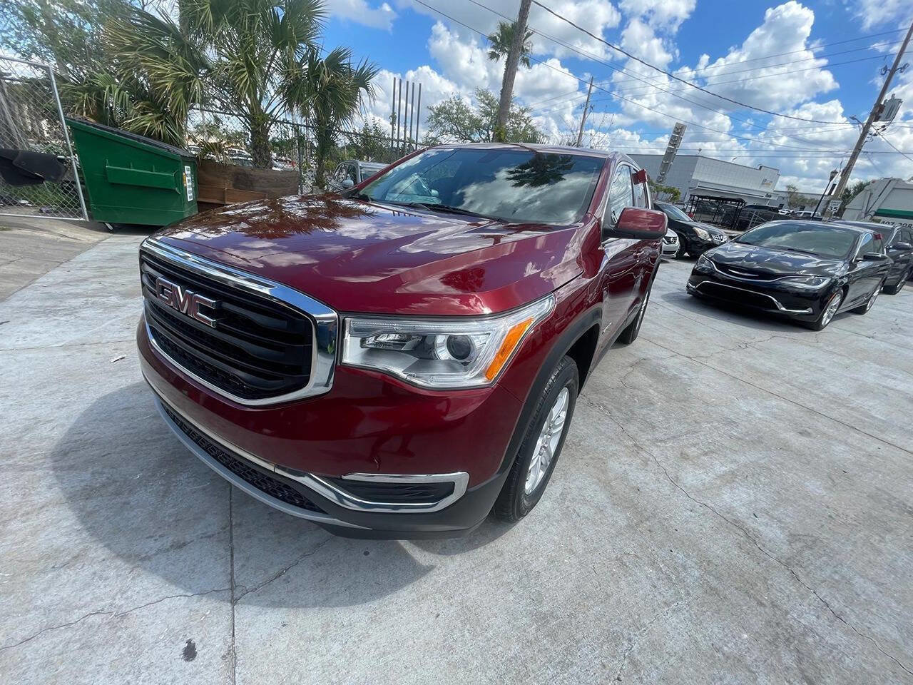 Used 2018 GMC Acadia SLE AWD/4WD image 15