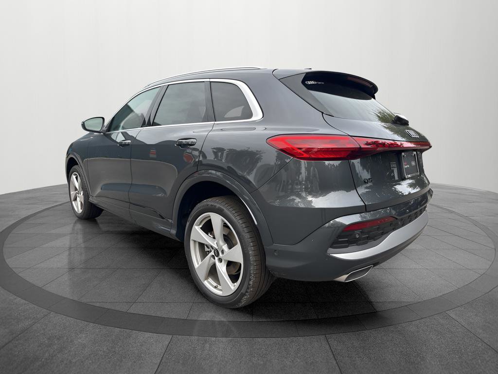 Used 2025 Audi Q5 Premium Plus w/ Premium Plus image 3