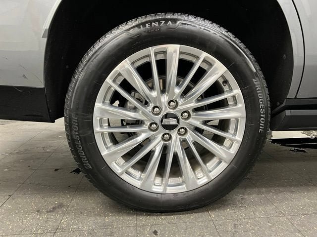 Certified 2026 Cadillac Escalade Luxury AWD/4WD image 12