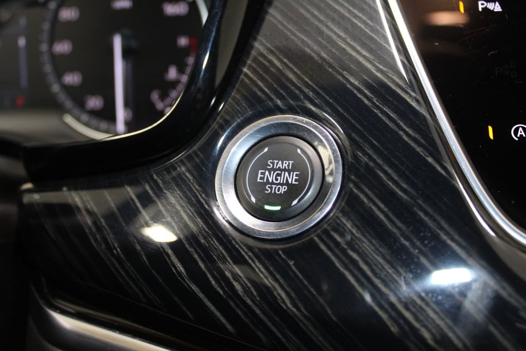 Used 2024 Cadillac XT6 Premium Luxury image 53