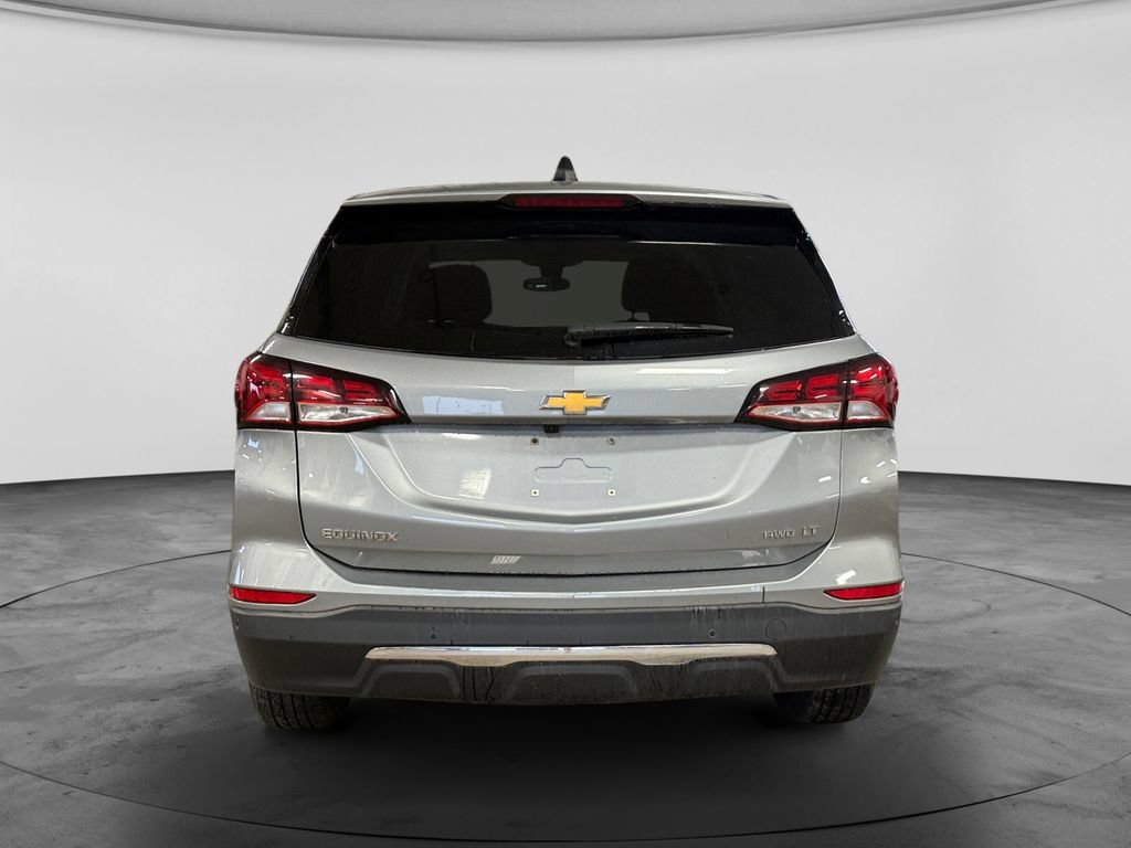 Used 2024 Chevrolet Equinox LT AWD/4WD image 8