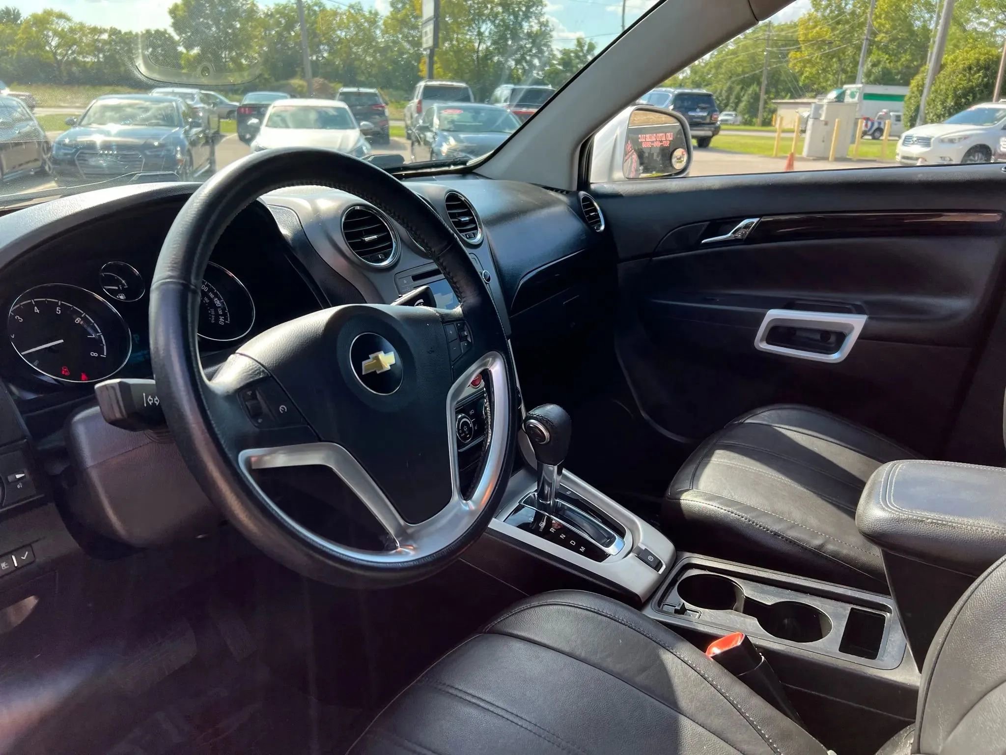 Used 2015 Chevrolet Captiva Sport LTZ image 10